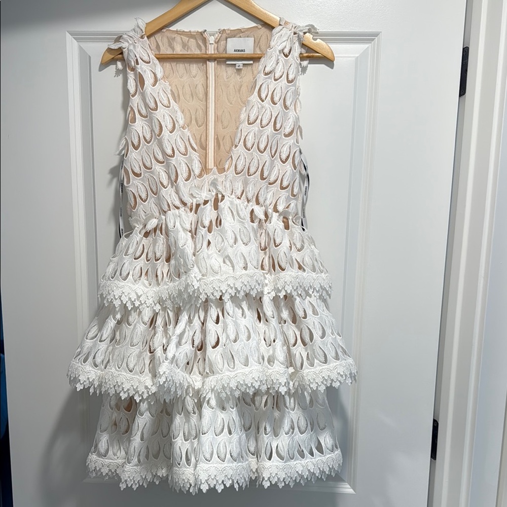 Aknvas White Harper Sleeveless Tiered Dress size 2